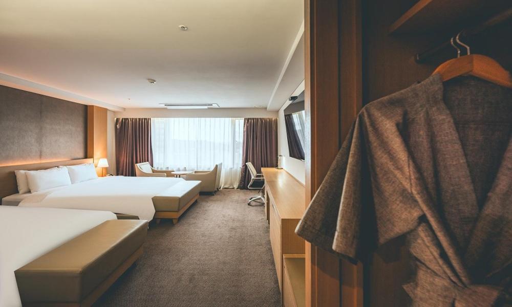 Wonju City Hotel Hyeoksin エクステリア 写真