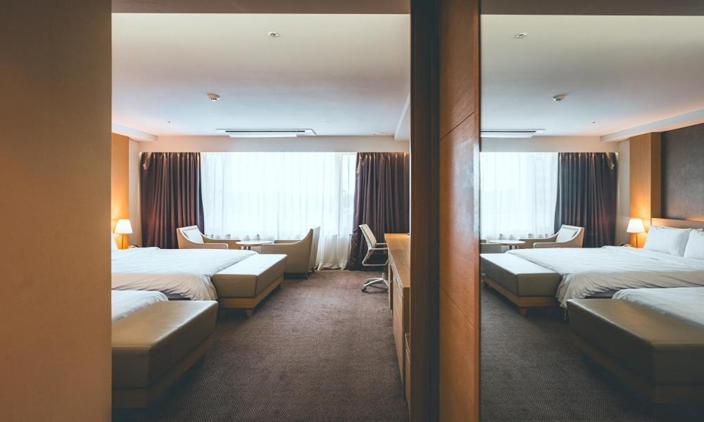 Wonju City Hotel Hyeoksin エクステリア 写真
