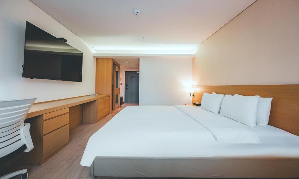 Wonju City Hotel Hyeoksin エクステリア 写真